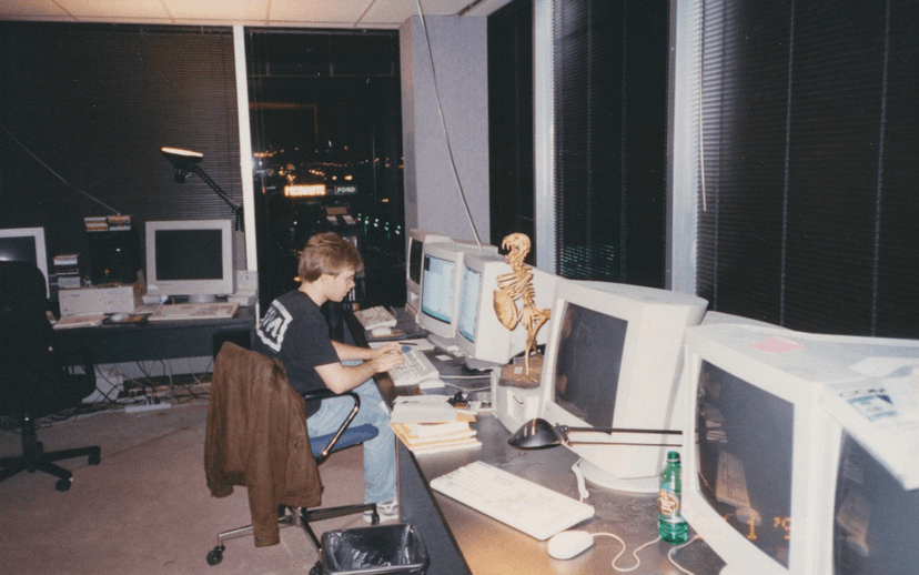 O lendário John Carmack no computador